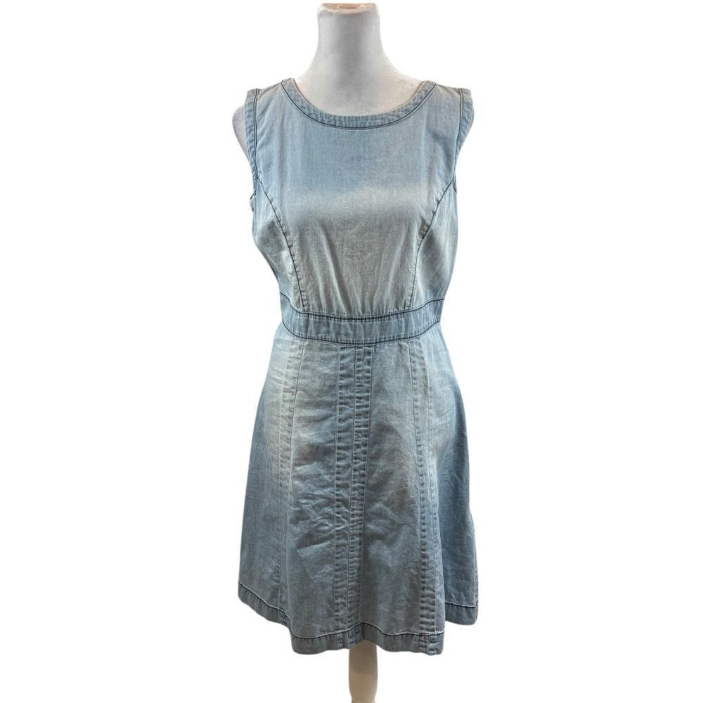 Ladies Vintage ICE Brand Light Wash Denim Dress Sleeveless Size 4